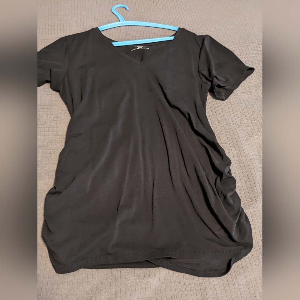 Motherhood maternity tee